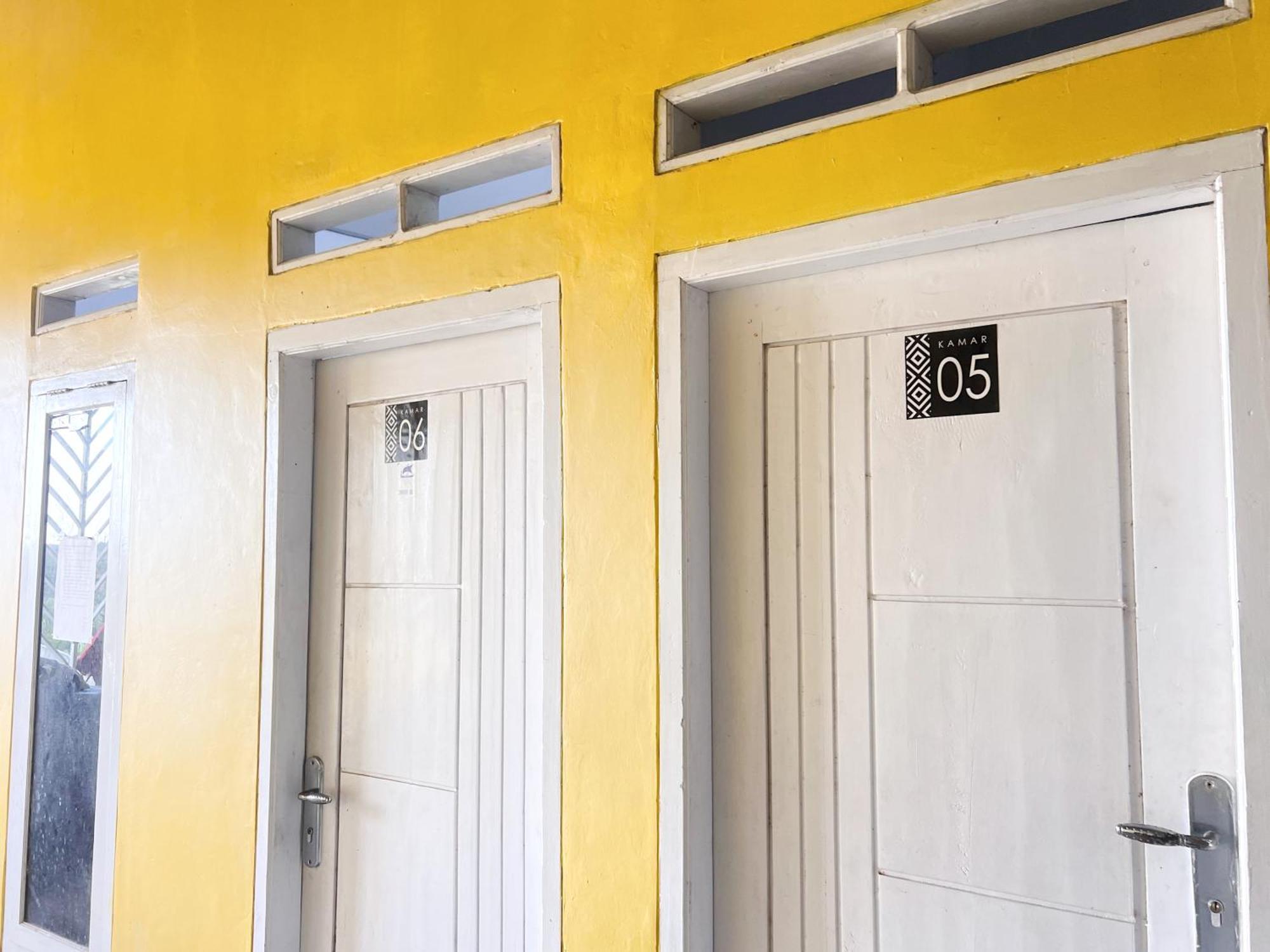 בנדר למפונג Reddoorz At Kay Residence Waydadi Lampung מראה חיצוני תמונה